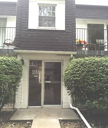 3rd image of 1125 Royal Street George Dr #207