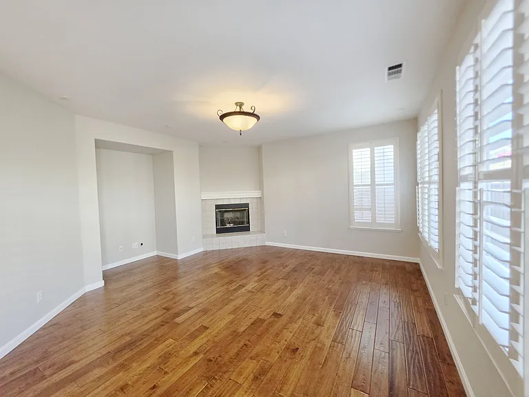 2075 Purcell Pl — Photo 7