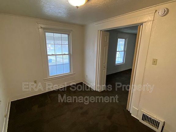 5th image of 2349 Elyria Ave APT 3