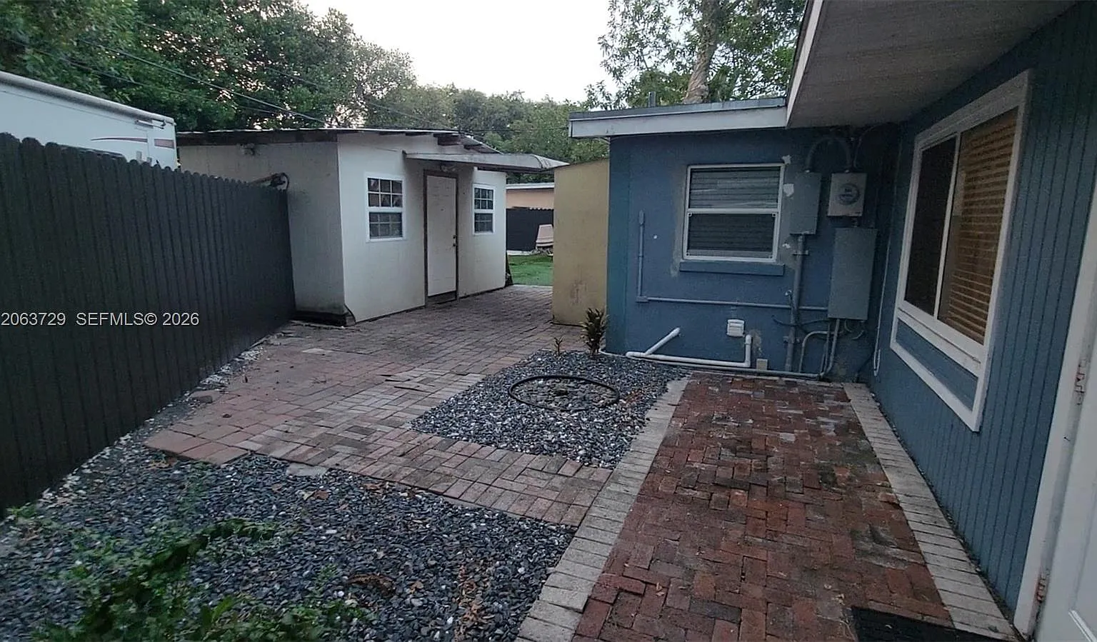 Hoosier Heights — Photo 3