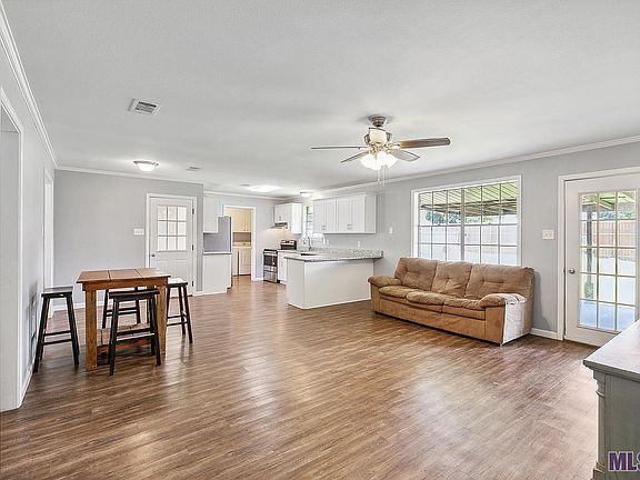 4th image of 13606 Ouachita Ave