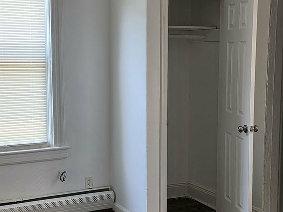 5th image of 73 Warner Ave #1