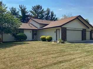 3132 N Trainer Rd, Rockford, IL 61114