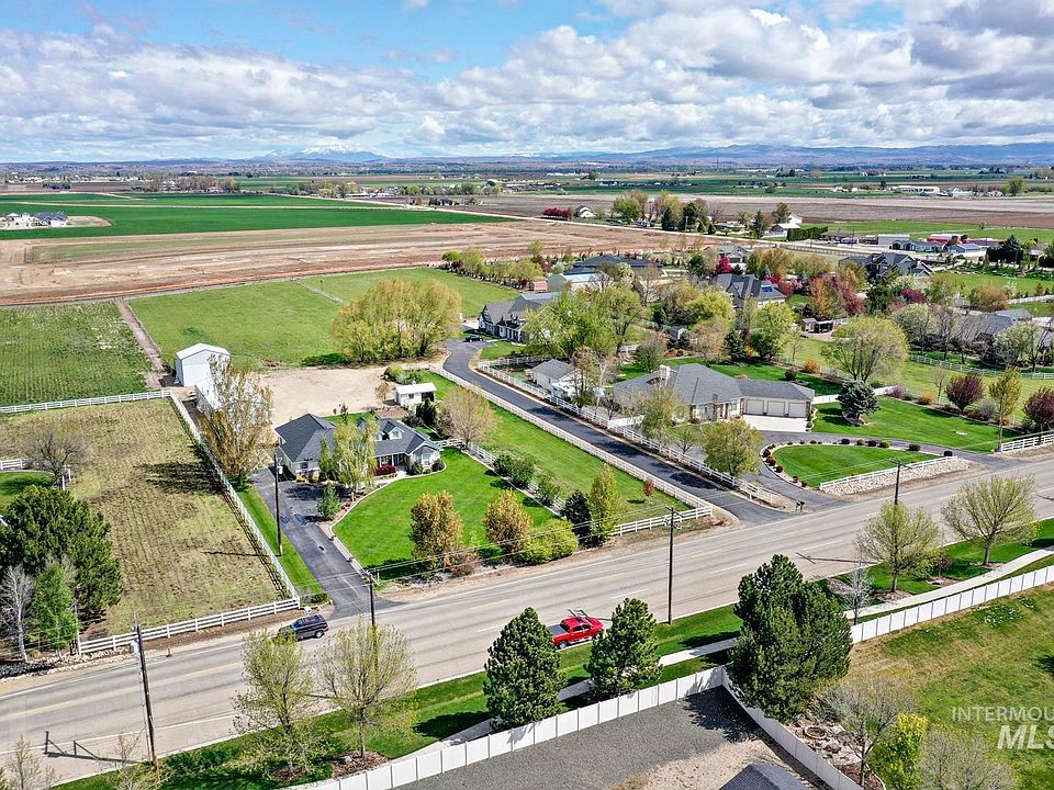 8054 Ustick Rd, Nampa, ID 83687 Zillow