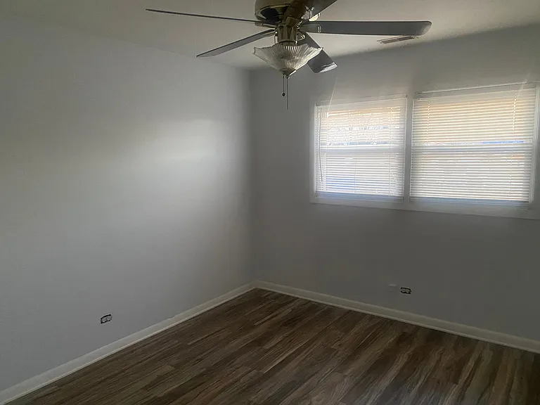 7900 Normandy Ave #2W — Photo 9