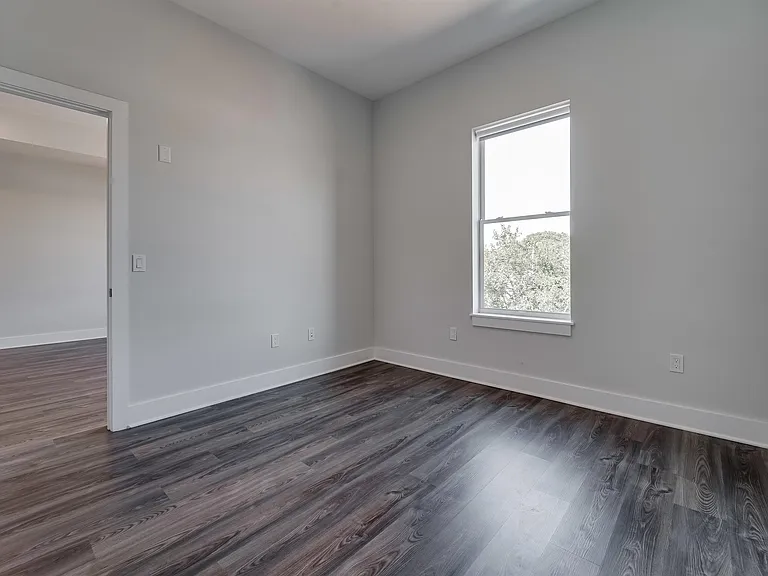 660 Grand St #314 — Photo 16