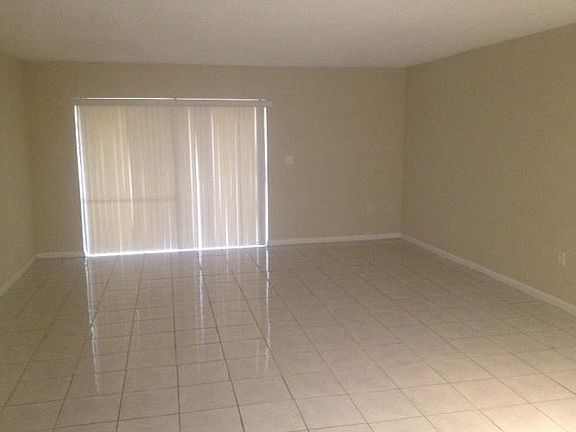 2nd image of 10012 NW 41st St