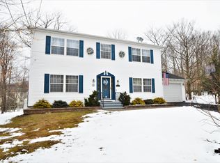 5382 Vine Ter, Tobyhanna, PA