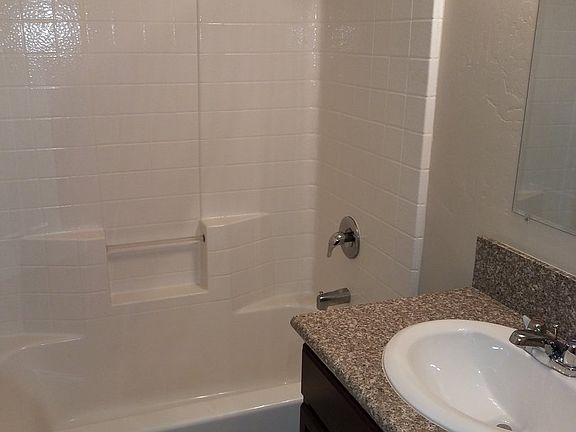 5th image of 643 R St #A