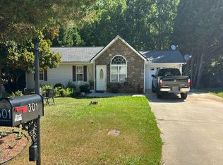 301 Vineyard Dr, Athens, GA 30607