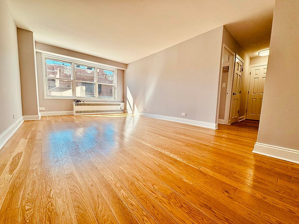 1st image of 12333 83rd Ave APT 207
