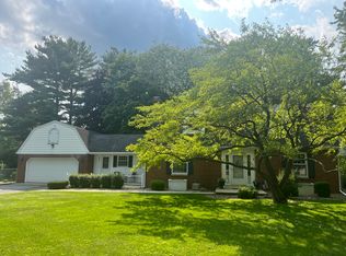 203 Julie Dr, Kankakee, IL 60901