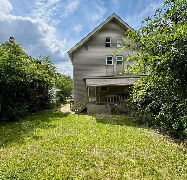 2307 & 2309 SW 22nd St SW — Photo 18