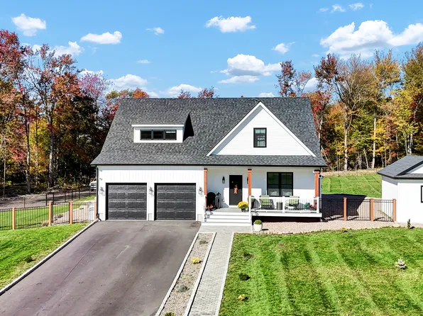 126 Harvard Place, Burlington, CT 06013