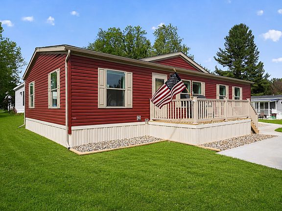 Exterior Image-1-ADVENTURE HOMES 156 Melrose Village