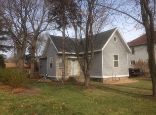 408 E Main St, Eagle, WI 53119