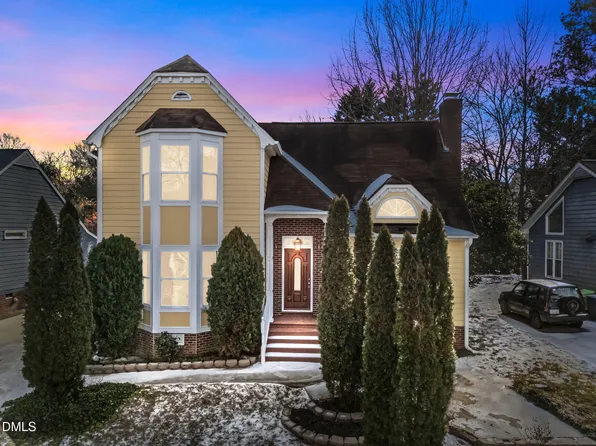 2848 W Jameson Rd, Raleigh, NC 27604