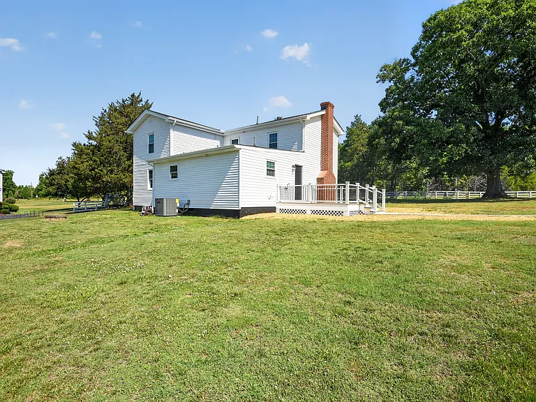 5454 Paynes Mill Rd — Photo 17