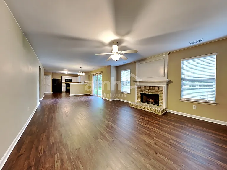 7615 Henderson Park Rd — Photo 8