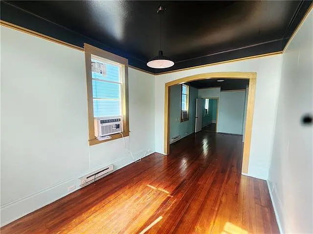 1134 Frenchmen St — Photo 3