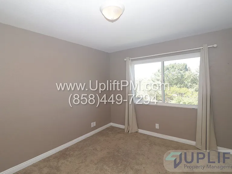 15436 Las Manzanitas Rd — Photo 7