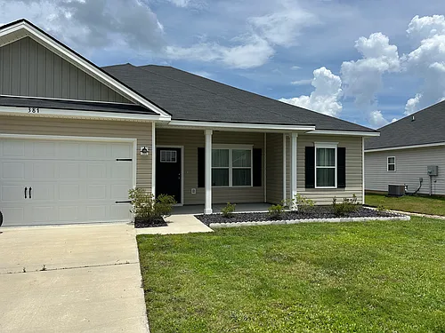 381 McClelland Loop NE Photo 1