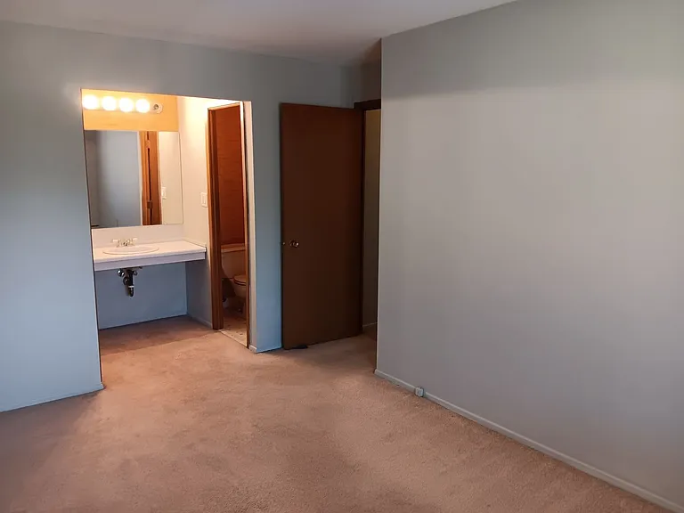 355 Solon Rd #315 — Photo 16