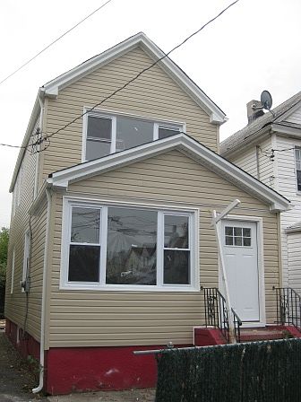 1st image of 11122 160th St #2