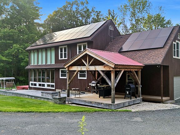 3rd image of 191 Fox Rd