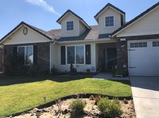 295 Augusta Ave, Lemoore, CA 93245