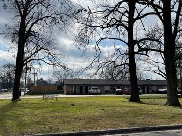305 Denson Ave SW #305, Cullman, AL 35055