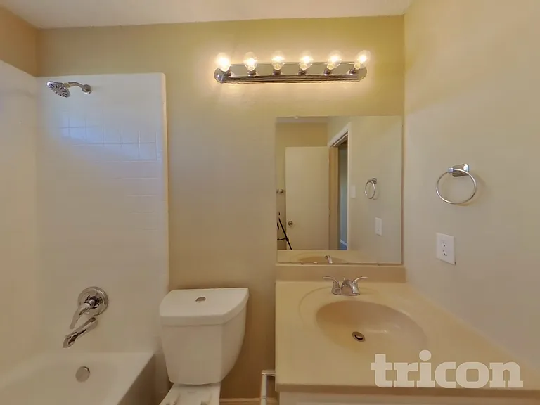 1015 Cedar Run Dr — Photo 11