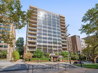 146 N Bellefield Ave APT 203, Pittsburgh, PA