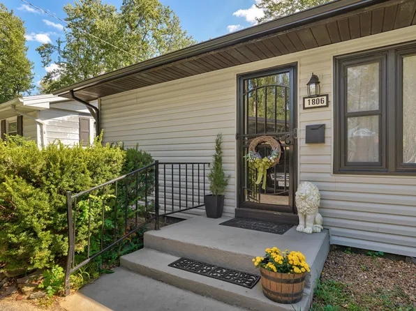 1806 W Scott Street, Springfield, MO 65802