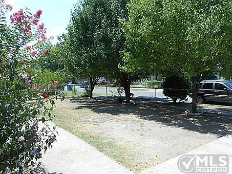 4th image of 3144 Lanoue Dr