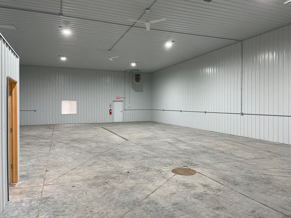 1st image of 1050 Hoeschler Dr #5