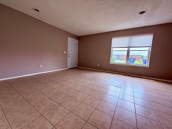 5th image of 1247 W Sunset Dr