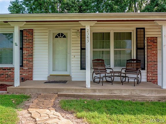 4th image of 2343 La Madera Ln