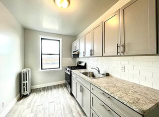 2106 Linden St APT 4F, Ridgewood, NY 11385