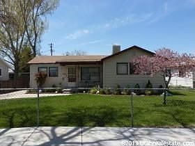 2nd image of 1242 S Navajo St