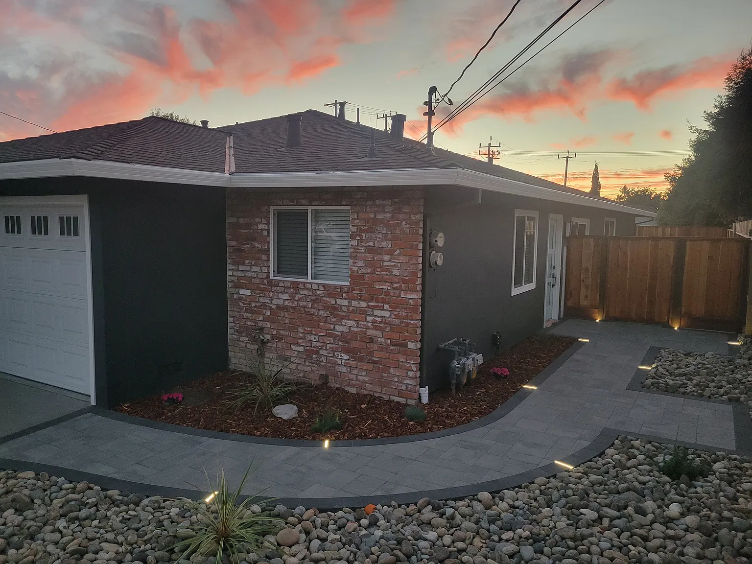 2 bed, 952 sqft, $4,150 — Photo 1