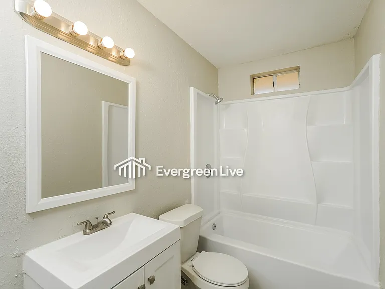 8919 Palm Crest St — Photo 8