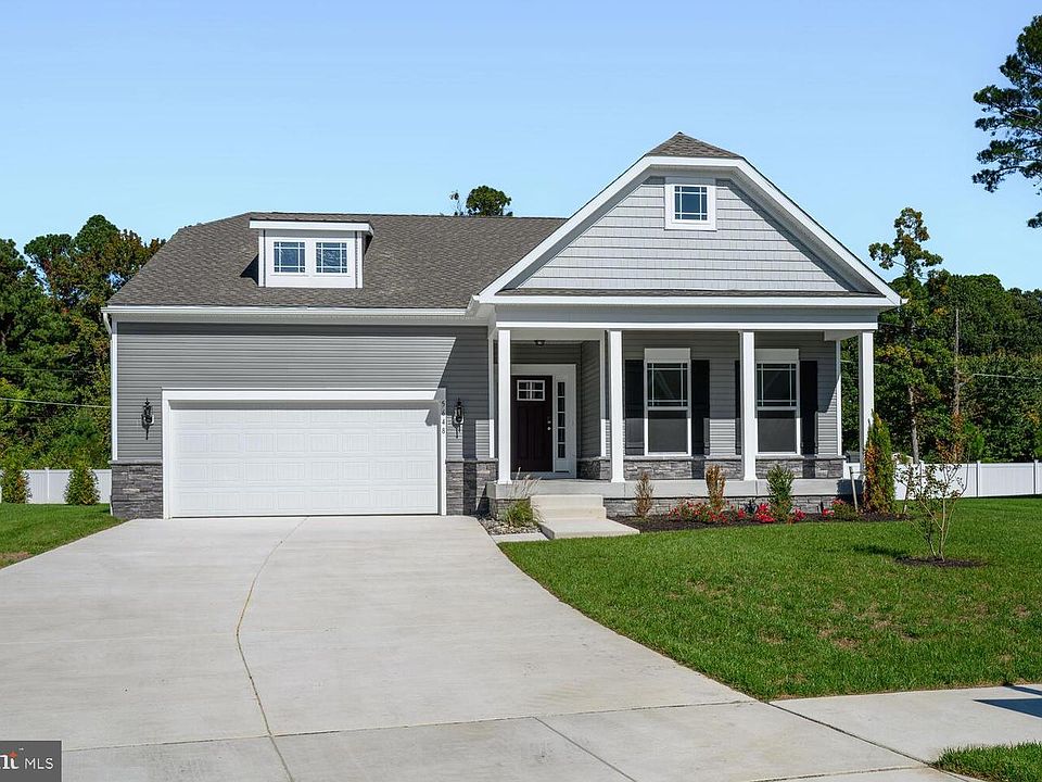 1st image of 5648 Trafalgar Cir