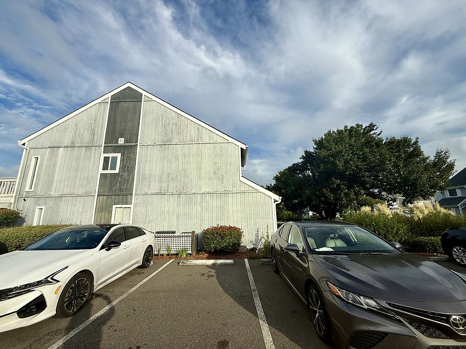 Exterior Side_08212025