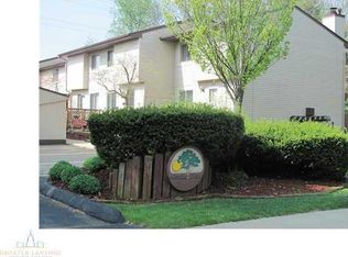 834 Armstrong Rd, Lansing, MI 48911