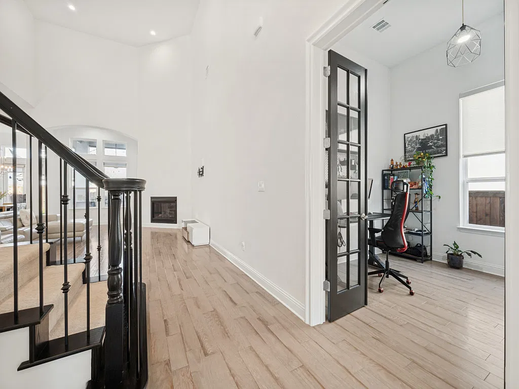 4 bed, 3413 sqft, $4,100 — Photo 4