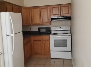 17 W Allens Ln #4, Philadelphia, PA 19119