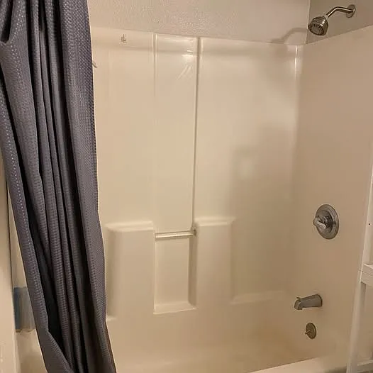 1 bed, $1,200 — Photo 4