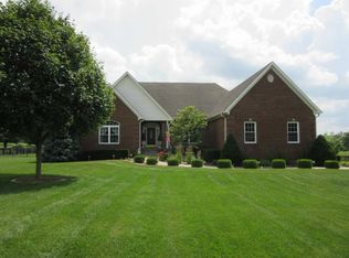 3607 Cabinhill Ln, Versailles, KY 40383