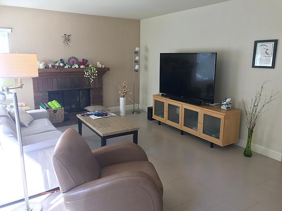 5th image of 7235 E La Cumbre Dr